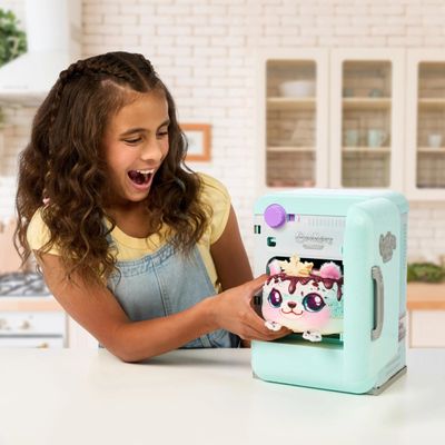 Pelúcia Surpresa Geladeira Cookeez Makery Freezy Cakez - Candide 4352