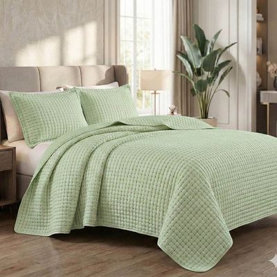 Kit Cobre Leito Colcha Claire King 3 Peças Micropercal 300 Fios Bordado - Verde Pistache - 100% Poliéster