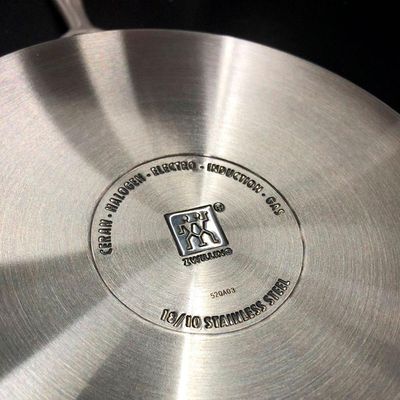 Frigideira em Aço Inox Zwilling Vitality 24cm: Fundo Triplo Sigma Classic+ e Design Profissional