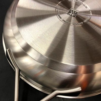 Frigideira em Aço Inox Zwilling Vitality 24cm: Fundo Triplo Sigma Classic+ e Design Profissional
