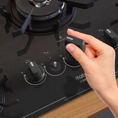 Fogão Cooktop Itatiaia Itamaster 4 Bocas Tripla Chamas Preto / Bivolt