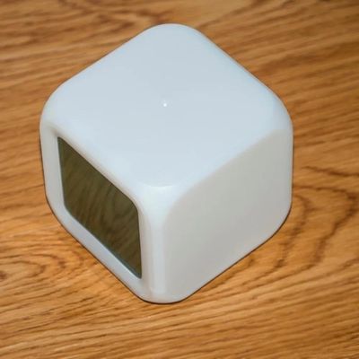 Relogio Digital Despertador Cubo Colorido Luminaria Infantil Led Termometro Alarme