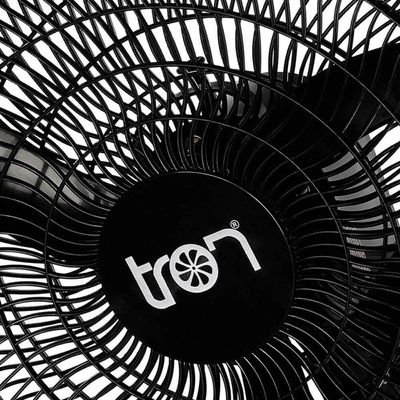 Ventilador Oscilante Para Parede Com 60cm Preto 140 Watts Tron Bivolt