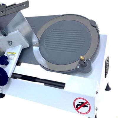 Cortador Fatiador De Frios Semi-automático Gural Jxt-30 Bivolt Faca 30cm Base Em Pintura Eletrostatica