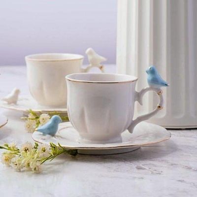 Xícara De Café Porcelana Birds Azul E Branca Fio Dourado Pássaro Com Pires 100ml Wolff