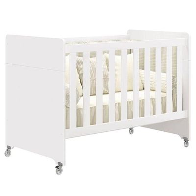 Quarto De Bebê Americano 6 Portas Com Berço Americano Evolution 4 Em 1 Branco Acetinado Reller E Colchão Ortobom - Henn
