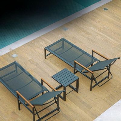 Espreguiçadeira Piscina Amélia Tela Sling Braços De Madeira Preto