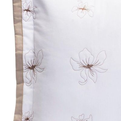 Almofada Decorativa Com Refil Istambul Percal 200 Fios 100% Algodão Bordada - Branco