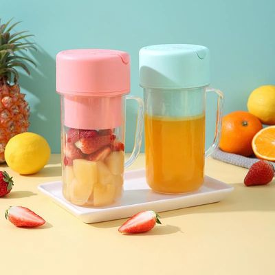 Copo Caneca Liquidificador Mini Juicer 380ml com tampa e canudo Recarregavel Portatil