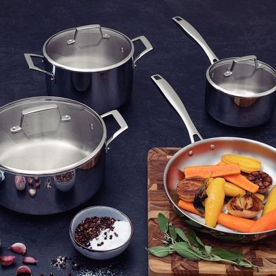 Jogo De Panelas Tramontina Grano Em Aço Inox Com Corpo Triplo E Tampa De Vidro 4 Peças 65140004