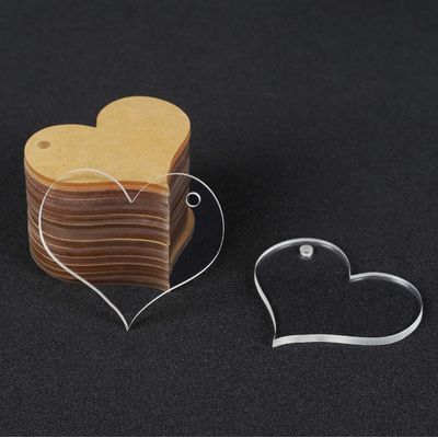 Traceease Ornamento Acrílico Transparente em Forma de Coração 3,8 cm com Furo para Chaveiros e Projetos DIY, Pacote com 25, 3 mm - GH Transparente