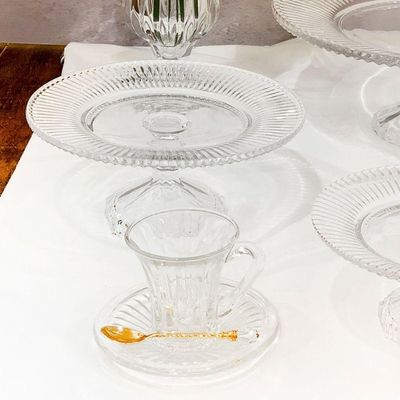 Boleira De Vidro Prato Porta Bolo Com Pé Cristal Renaissance 22cm Lyor