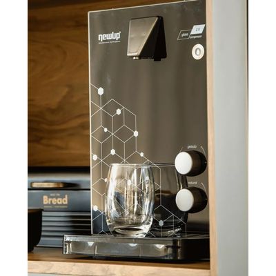 PURIFICADOR NEW UP GLASS 2.0 DE MESA SUSPENSO PRETO 127V PGLP1