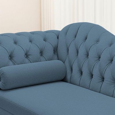Divã Recamier Chaise Longue Lavínia 150cm Capitonê Pés De Madeira Linho Azul - Desk Design
