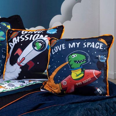 Kit Cobre Leito Colcha Casal Padrão Astrodino Azul Marinho/preto Dupla Face Com Almofadas Estampadas 07 Peças