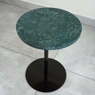 Mesa Lateral Atria Redonda Mármore Guatemala Alumínio 41CM Marrom
