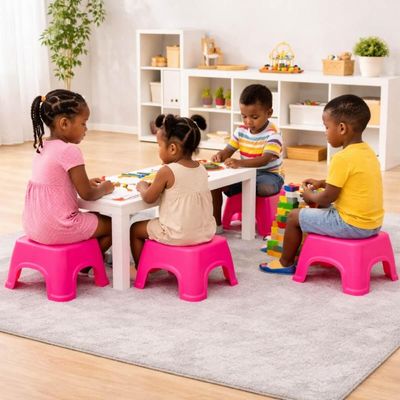 Jogo 4 Bancos Infantis Catty Tramontina em Plástico Decorado Banquinho Multiuso Atividades Rosa