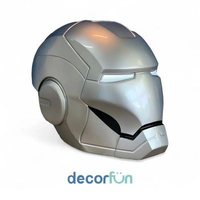 Luminária De Mesa Capacete Homem De Ferro Laqueado Cromo
