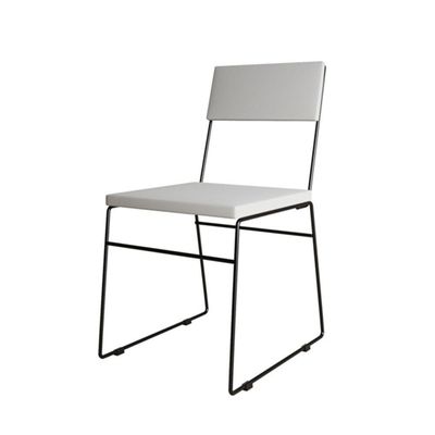 Kit 2 Cadeiras De Jantar Málaga Corino Base Preto Para Mesa Sala Cozinha E Decoração - Preto-branco