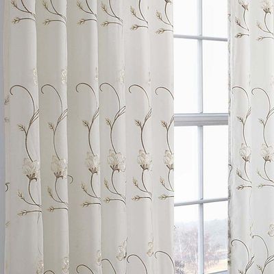 Cortina Sofia Bordada Para Varão Simples 3,00m X 2,60m Com Forro 100% Poliéster - Bege