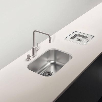 Cuba Tramontina Lavínia 47 Bl Prime Em Aço Inox Acetinado 47x30 Cm Com Válvula 94022102