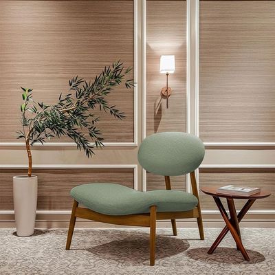 Poltrona Decorativa Yves Base Madeira Castanho Bouclé Verde Claro - Nexta Casa