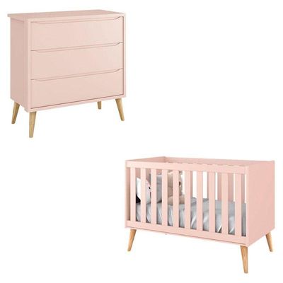 Berço Americano E Cômoda Infantil Gaveteiro Theo Rosa Com Pés Madeira Natural - Reller