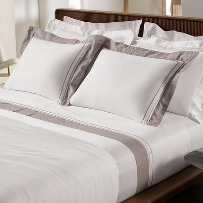 Jogo De Cama Queen 4 Peças Altenburg Cetim 300 Fios Essential Bege
