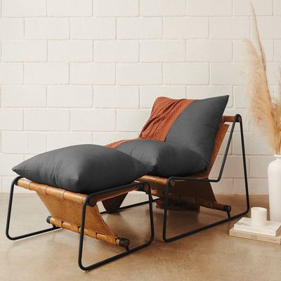Kit Poltrona Com Puff Turim Base Aço Preto Recouro Camel Poliéster Cinza - Nexta Casa