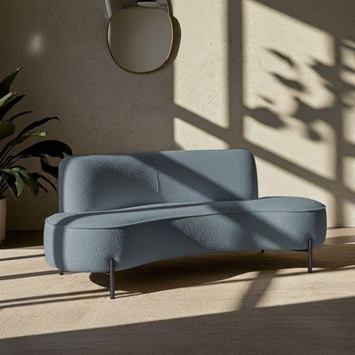 Sofá Orgânico 2 Lugares 150cm Argos Pés Preto Bouclé Azul Claro - Nexta Casa