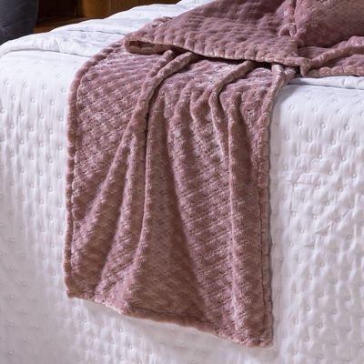 Kit De Peseira Para Cama Majestic Com Fronhas 03 Peças - Tecido Mantinha Flannel Em Toque De Seda Brilhante Cor Rosê