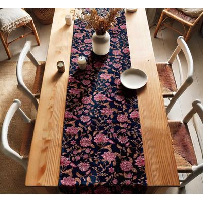 Caminho de Mesa em Sarja de Algodão, Design Floral Artesanal, Lavável, 36 cm de Largura para Cozinha, Sala de Estar e Eventos - Vargottam 35,56 Cm (L) × 228,6 Cm (C) / Azul