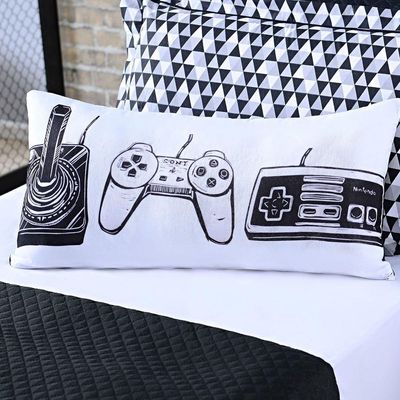 Capa De Almofada Estampada Avulsa Game Retrô Branco/preto Retangular 60cm X 30cm Com Zíper