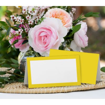 Pacote com 24 Cartões Tipo Tenda Sólidos para Mesa, Cartões de Lugar para Casamento, Ação de Graças, Natal, Buffet (Amarelo) - Inkdotpot 10,16 Cm × 8,89 Cm / Amarelo
