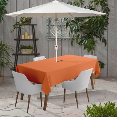 Toalha de Mesa Impermeável Interno/Externo, Capa de Mesa Primavera/Verão para Mesa Circular do Quintal/Churrasco/Piquenique - Vargottam 147,32 Cm × 259 Cm – Com Furo Para Guarda-Sol / Vermelho