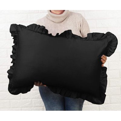 Fronha Decorativa com Babados em Algodão, Estilo Shabby Chic para Decoração Casa de Campo - Vargottam 66,04 Cm × 50,8 Cm / Preto