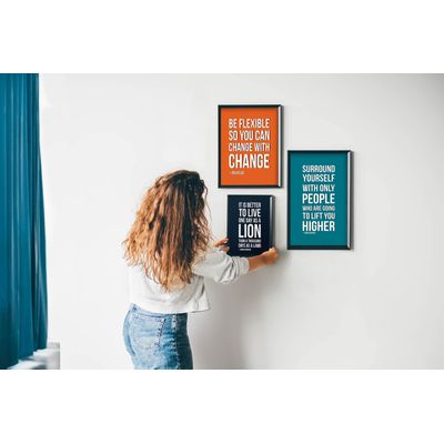 Arte de Parede Motivacional - É Melhor Viver Um Dia como Leão do que Mil Dias como Cordeiro (Provérbio Romano), 1 Un., Azul - Inkdotpot 20,32 Cm × 25,4 Cm / Moldura Preta