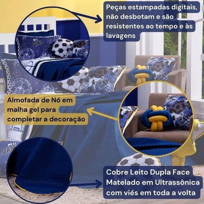 Kit Cobre Leito Colcha Queen Futebol Game Azul Marinho/branco Dupla Face Com Almofadas Estampadas 08 Peças