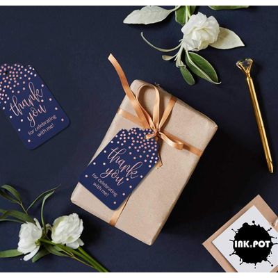 Etiquetas de Papel para Lembrancinhas de Aniversário 'Obrigado por Celebrar Comigo' com Acabamento Metalizado - Inkdotpot 100 Etiquetas Metalizadas / Azul - Ouro Rosé