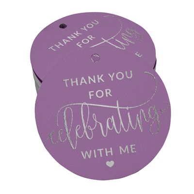 Etiquetas Pendentes de Papel Metalizado para Lembrancinha de Aniversário 'Obrigado por Comemorar Comigo' - Inkdotpot 100 Etiquetas Metalizadas / Roxo - Prata