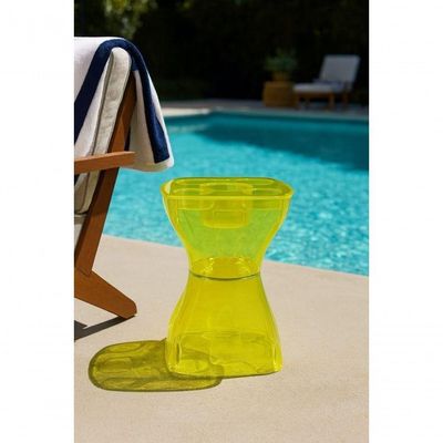 Petisqueira Amarela Translúcida Design Moderno Mesa Lateral Apoio Decorativo Para Piscina Jardim Varanda Sala