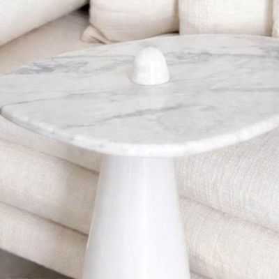 Mesa Lateral Cone Aurea 51cm Base Laca Branca Tampo Marmore Espirito Santo
