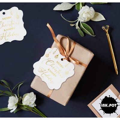 Etiquetas Penduradas para Lembrancinha em Formato de Colchete com Texto 'Merry Christmas & Happy' em Foil - Inkdotpot 100 Etiquetas Metalizadas / Branco - Dourado