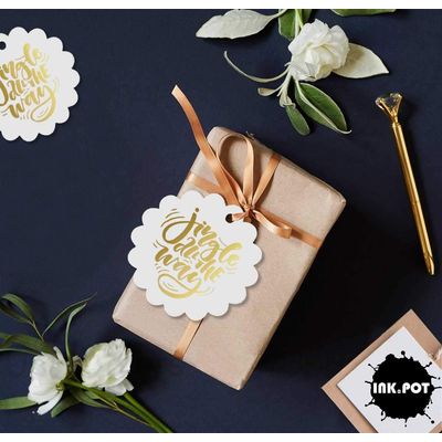 Etiquetas de Papel para Lembrancinhas de Natal 'Jingle All The Way' com Foil Metalizado para Pendurar - Inkdotpot 100 Etiquetas Metalizadas / Branco - Dourado
