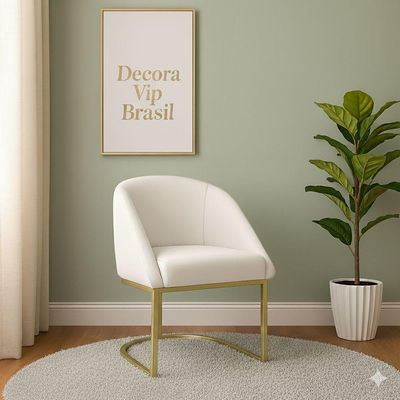 Cadeira Poltrona Lua Decorativa para Quarto em Tecido Veludo Bege