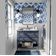 Revestimento Autoadesivo para Paredes em Vinil, Estampa Floral Geométrica Estilo Asiático para Banheiro, Lavanderia e Closet, Azul - S4Sassy 63,5 cm (L) × 609,6 cm (C) / Azul - Vinil Texturizado