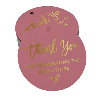 Etiqueta de Papel Metalizada "Obrigada por Celebrar a Futura Noiva" para Pendurar em Lembrancinha de Chá de Noiva - Inkdotpot 50 Etiquetas Metalizadas / Rosa - Ouro Rosé