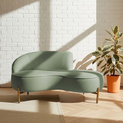 Sofá Curvo 3 Lugares 180cm Braço Dir. Thommy Pés Ouro Bouclé Verde Claro - Nexta Casa