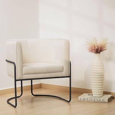 Kit 02 Poltronas Decorativas Betina Base Aço Preto Bouclé Off White - Nexta Casa
