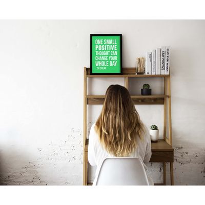 Quadro Motivacional Um Pequeno Pensamento Positivo Pode Mudar Seu Dia Inteiro Zig Ziglar, Presente p/ Casa/Escr., 1 un., Verde - Inkdotpot 25,4 Cm × 30,48 Cm / Moldura Preta